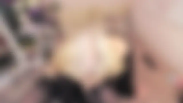 חדר צ'אט בשידור חי של Lorabigass