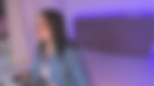 AmandaHoppe Adlı Modelin Canlı XXX Sohbeti