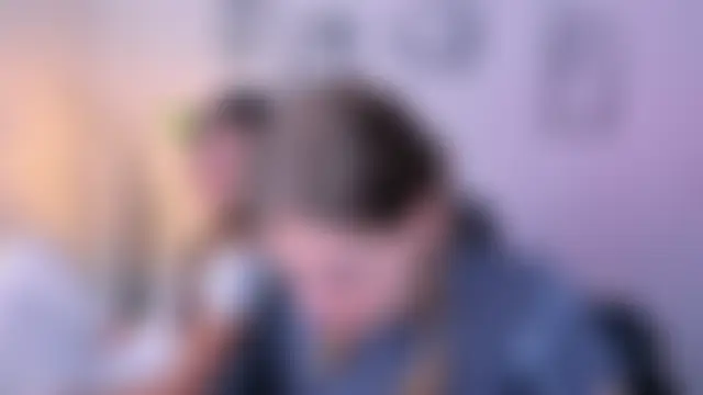 lisa_dark_: απευθείας συνομιλία ΧΧΧ