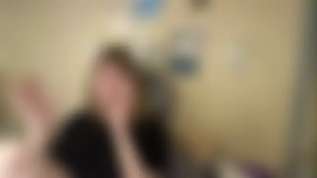 צ'אט XXX בשידור חי של AquilineOrites