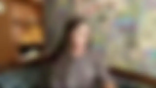 Chat +18 de KittyNoSkirty ao vivo
