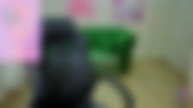 jess_1a's Live Chat Room