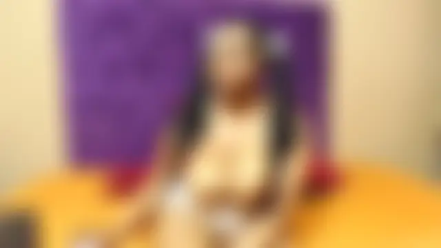 EBONYBUSTYY Adlı Modelin Canlı XXX Sohbeti
