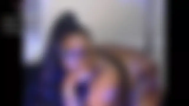 Thickkemzz41's Webcam Show