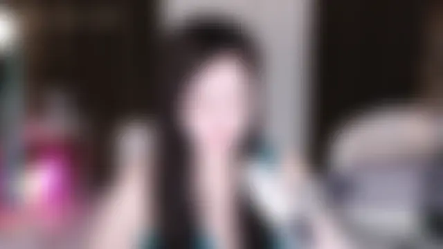 Angelya-888 élő XXX-chatje