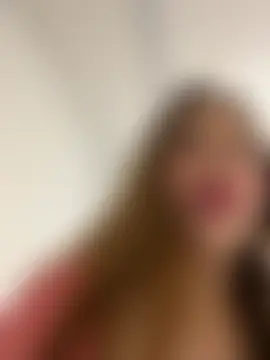 _Aliceee_1 élő XXX-chatje