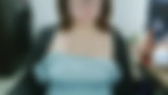 غرفة دردشة curly_greeneyed المباشرة