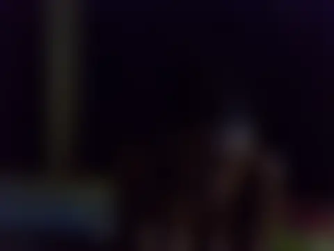 Chat +18 de Petitesin ao vivo