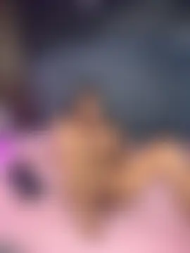 צ'אט XXX בשידור חי של AlexandraNoxx