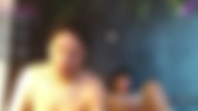 عرض كام Henry_villa23 الجنسي المباشر