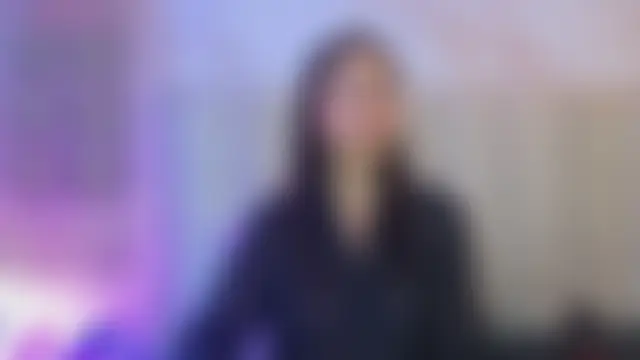 Alahia_Bloom লাইভ চ্যাট রুম