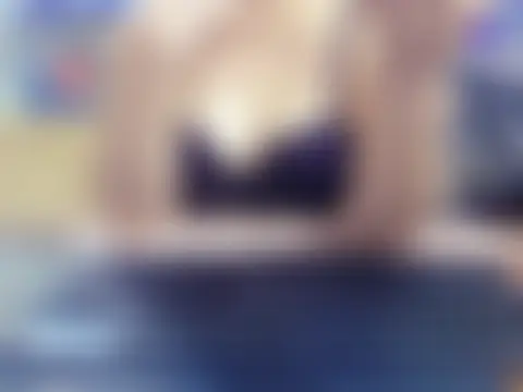hyhy_99 লাইভ XXX চ্যাট