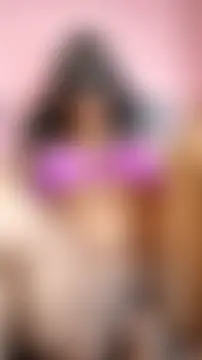 Sexy-Monikaan Live XXX chat