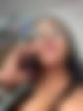 Chat +18 de Mia_Risky-1 ao vivo