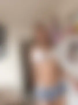 Fuckevita live XXX chat