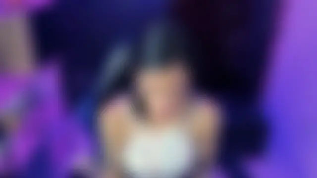 Chatroom XXX en direct de KarlaSlutSkinny__