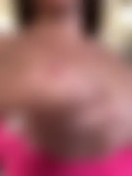 LillyNatty18 Live chatroom