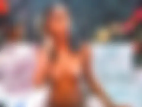 แชท XXX สดของ indiansunglaze4u69