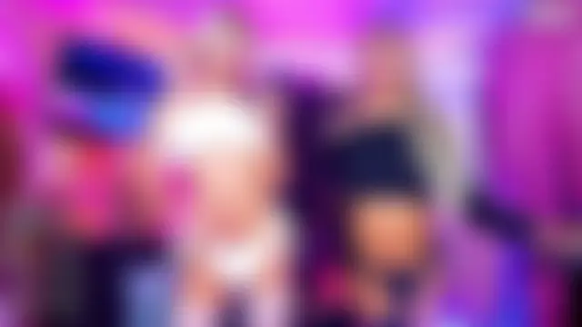 โชว์เว็บแคมของ Queens_Wonders_Blonders