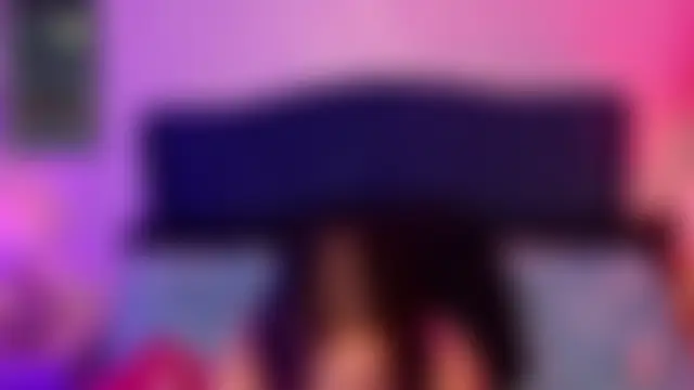ANNE_HONEY55 Adlı Modelin Canlı Sohbet Odası