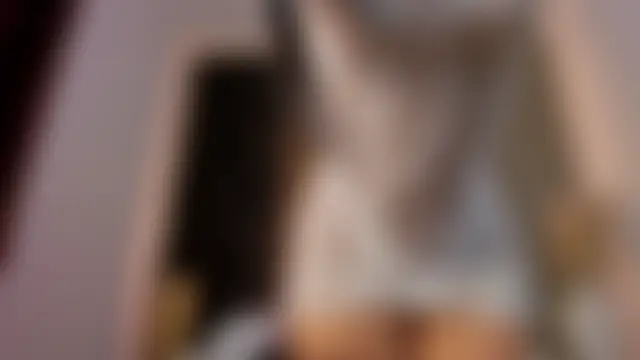 חדר צ'אט בשידור חי של carla_smellie