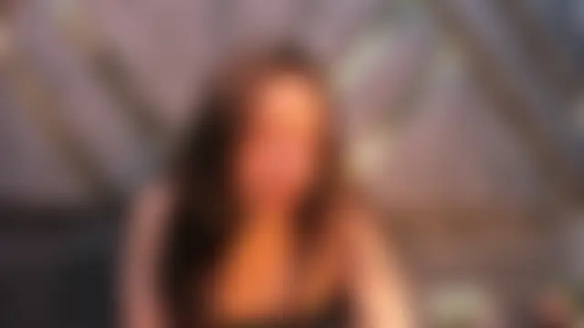 Chat +18 de alison_deep ao vivo
