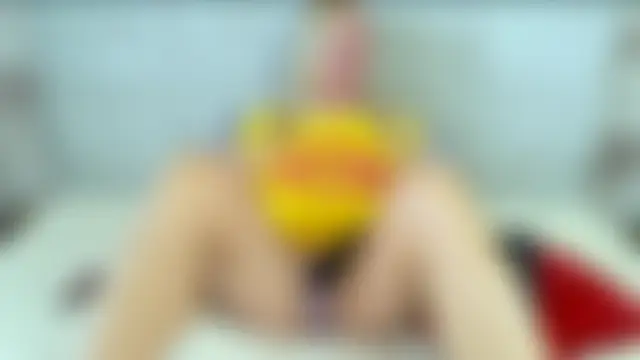 Онлайн чат XXX PrettyHairyBlonde