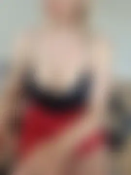 دردشة JennyCoquine الجنسية المباشرة