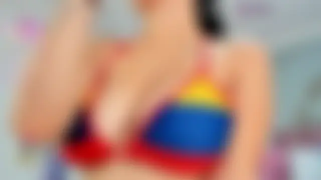 Yuli_16のライブXXXチャット