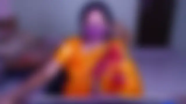 Novapol11's Live Chat Room