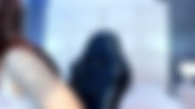 Sala de chat ao vivo de charlottewhitte