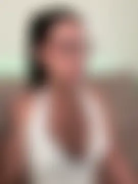 XXX chat uživo modela Megan_Ivy