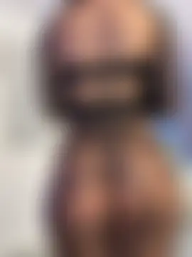 XXX chat uživo modela KirstieVegas