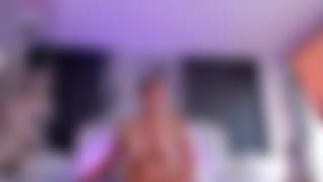 CarolineFyre live-chat rom