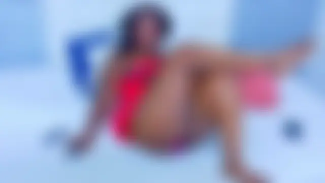 צ'אט XXX בשידור חי של kiara_evanss