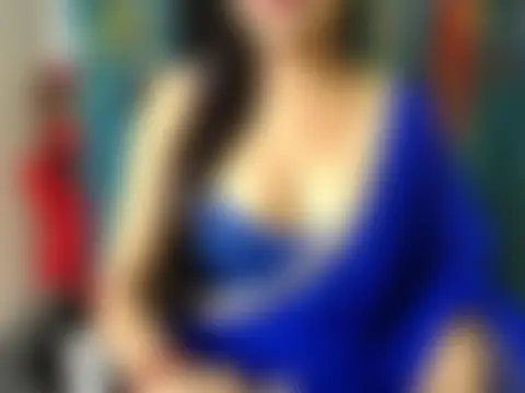 Naughtyy_Ranii01 Adlı Modelin Canlı XXX Sohbeti