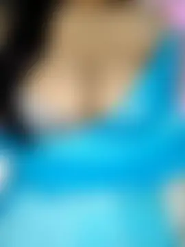 Curvy_Pooja élő XXX-chatje