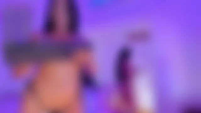 Chat +18 de nathi_rodri ao vivo