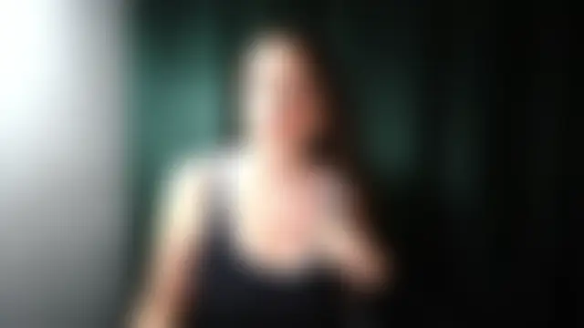 NoraMilf's Live XXX Chat