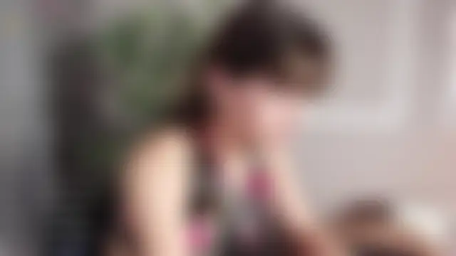 bloom_apple's Webcam Show