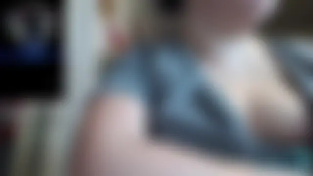 XXX chat uživo modela Cora_Maro