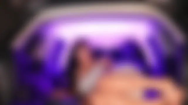 Maggiee_1 élő XXX-chatje