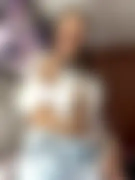 Iam-sophia27 Adlı Modelin Canlı XXX Sohbeti