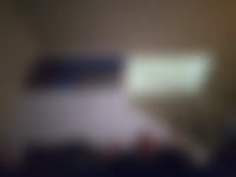 غرفة دردشة yourMasterisBored المباشرة