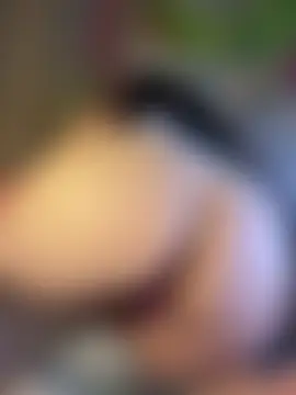 Chat XXX en directo de CurlyMilf_Vannexxxa
