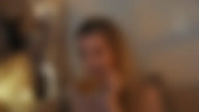 Lady--M: δωμάτιο απευθείας συνομιλίας