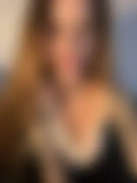 EmiliaCatalina Chat XXX in diretta