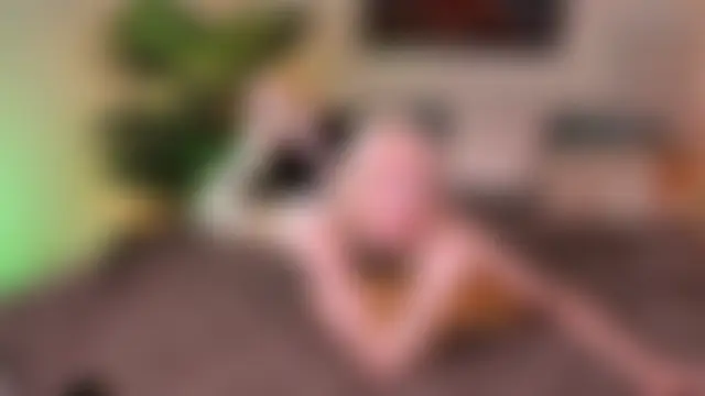 Elen__Moore élő XXX-chatje