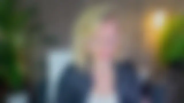 צ'אט XXX בשידור חי של NoraMoreau