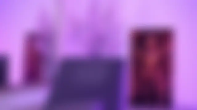 VanessaSimon লাইভ XXX চ্যাট